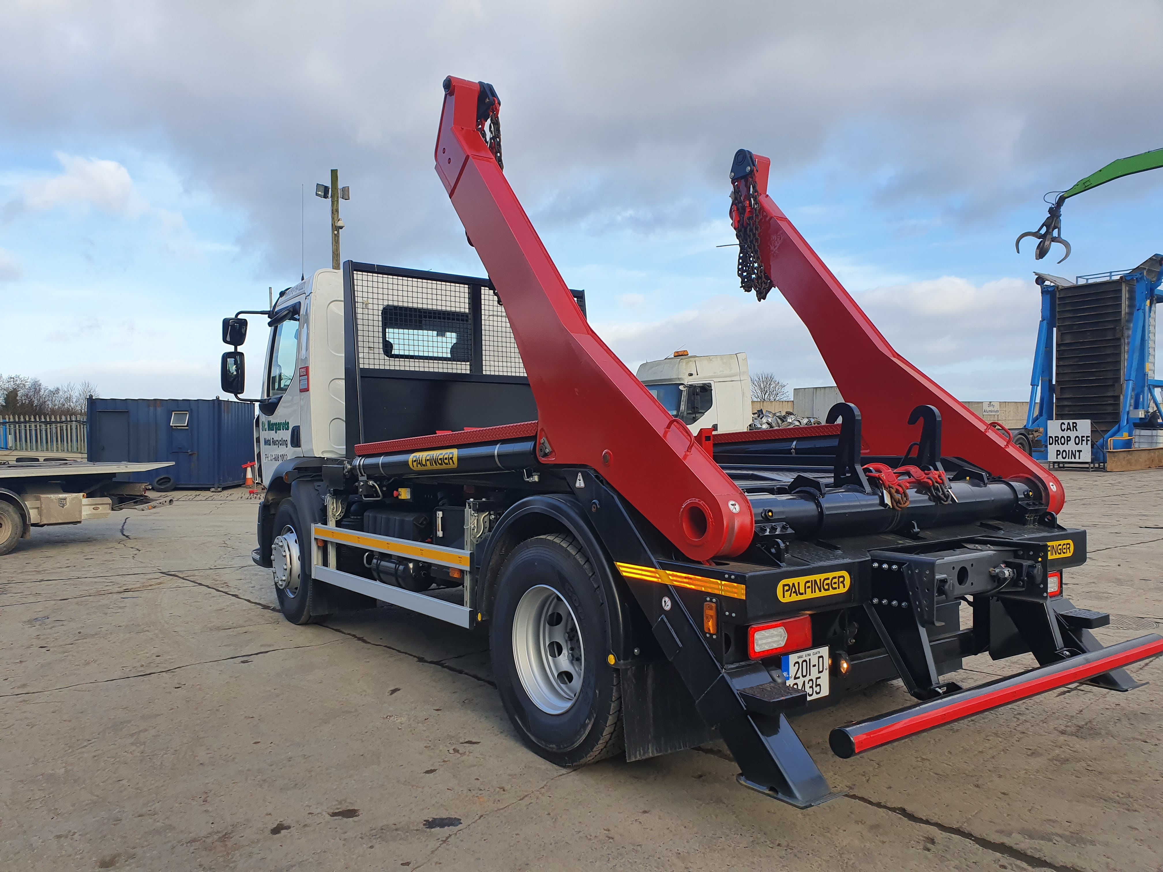 Our New Chain Lift From From Renault Trucks